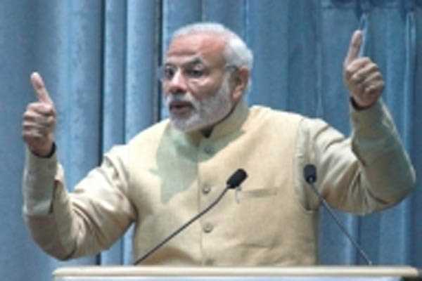 कानूनों की आड़ में किसानों की मजबूरी का फायदा उठा रहे थे गिरोह: प्रधानमंत्री